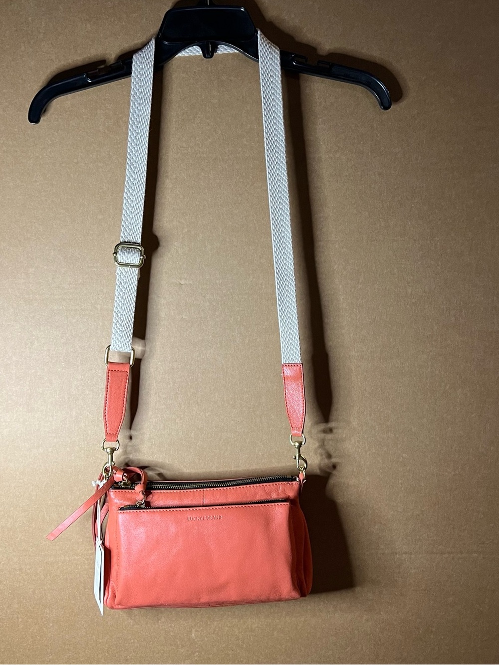 NEW Lucky Brand Coral Leather Crossbody Bag with Adjustable Strap - Picture 1 of 6